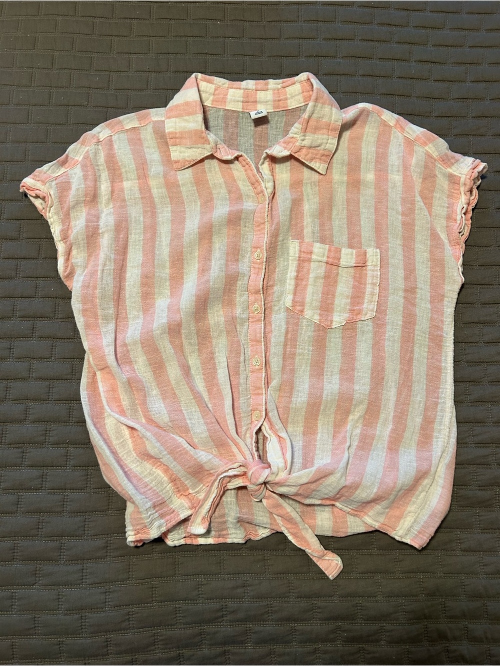 Old Navy | Pink and White Linen Striped Button-Up Tie Front Top-Size M